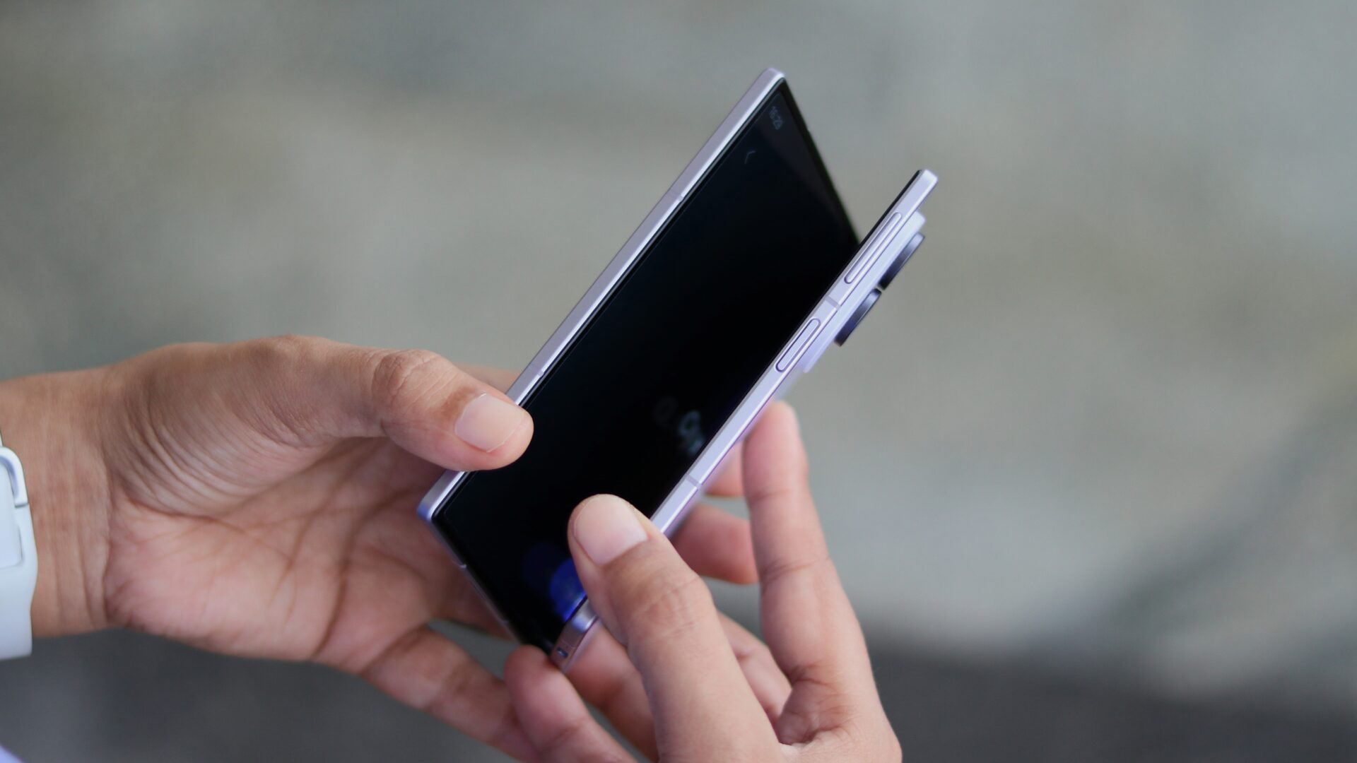 Galaxy Z Fold 8