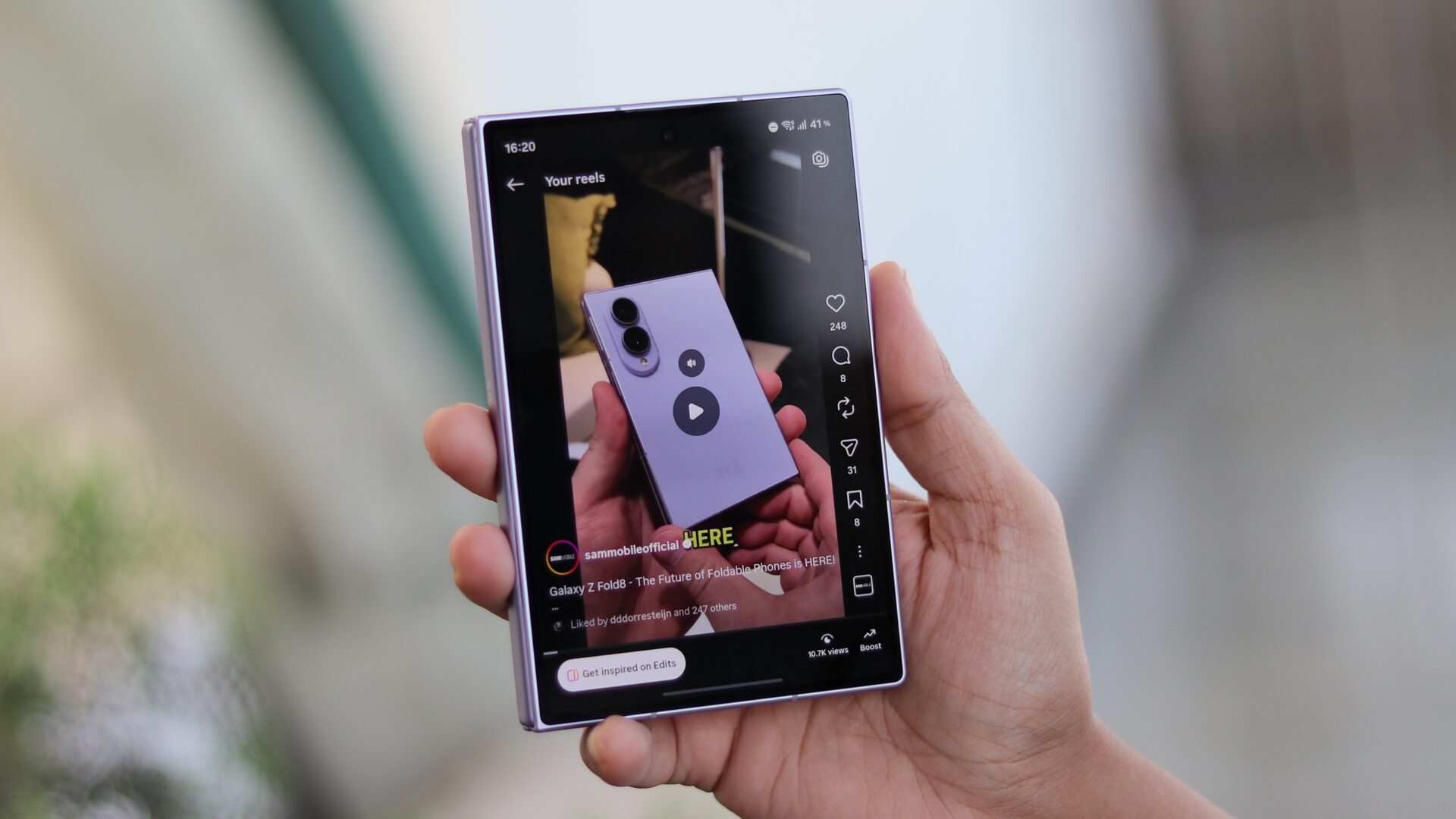 Instagram reels on Galaxy Z Fold 8 cover display