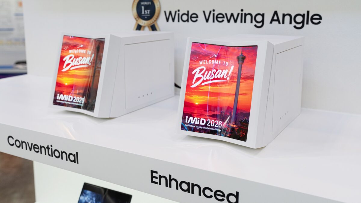 Samsung Display 7.6-inch Wide View OLED Panel