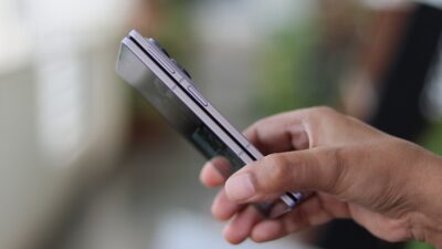 Samsung Galaxy Z Fold 8