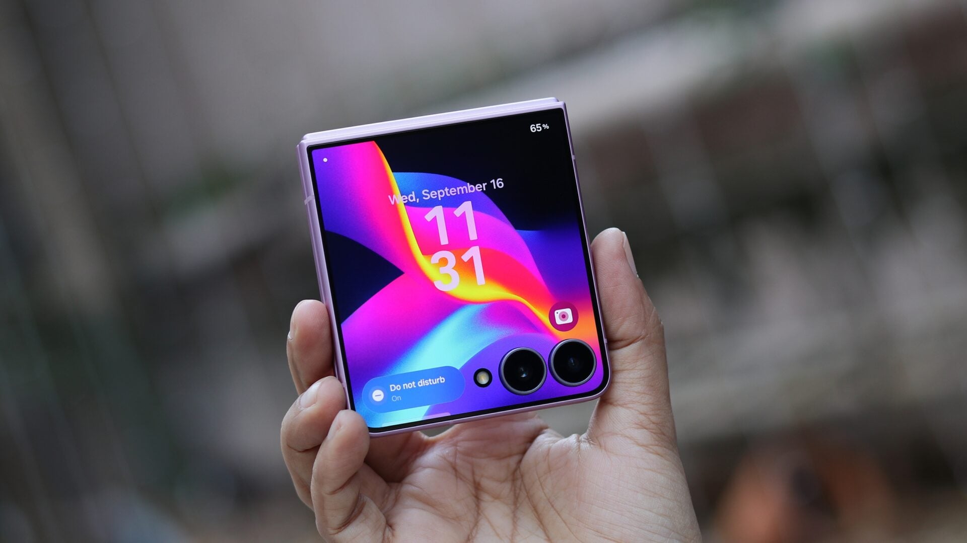 Samsung Galaxy Z Flip 8