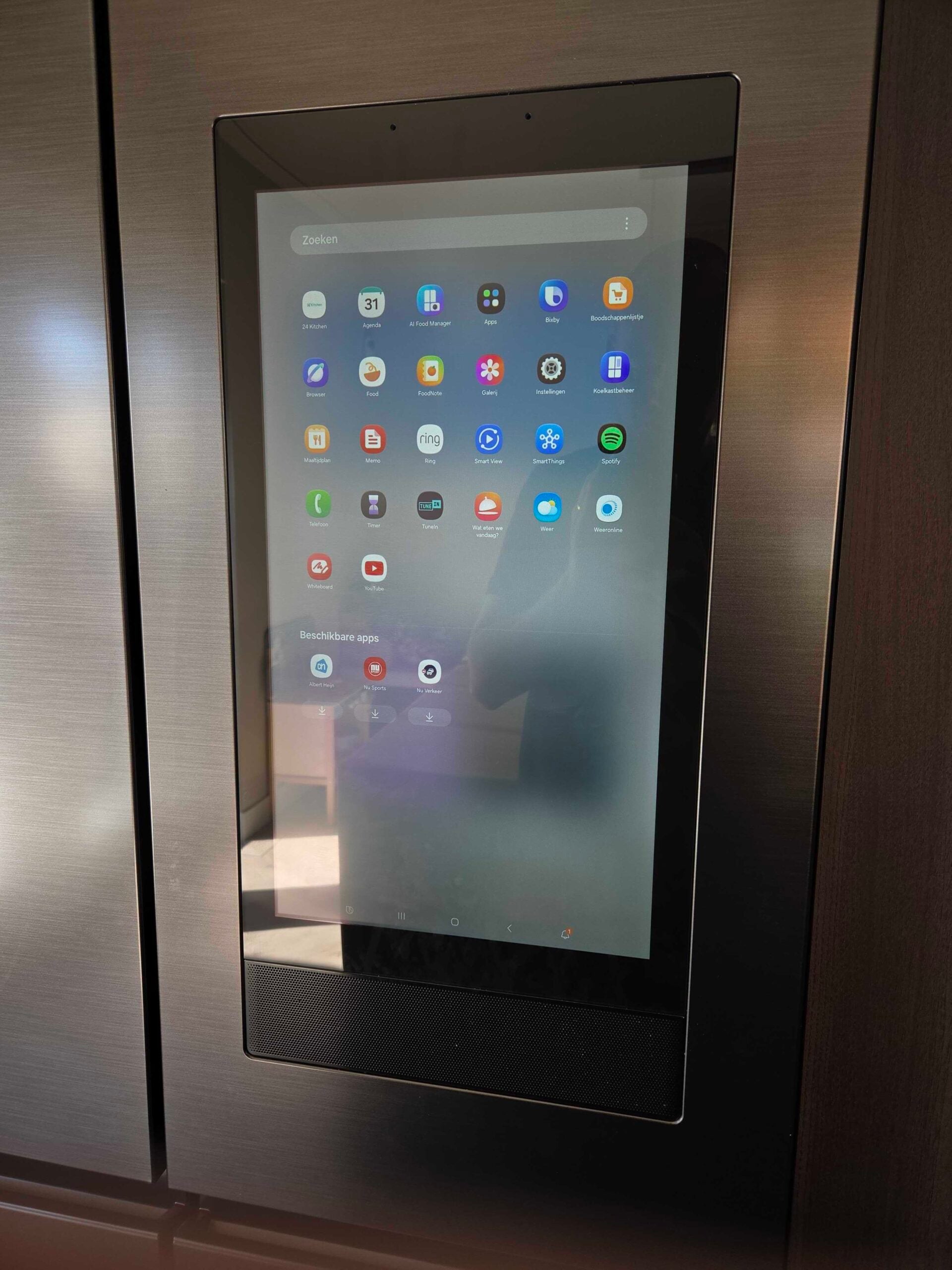 Family Hub Tizen 10