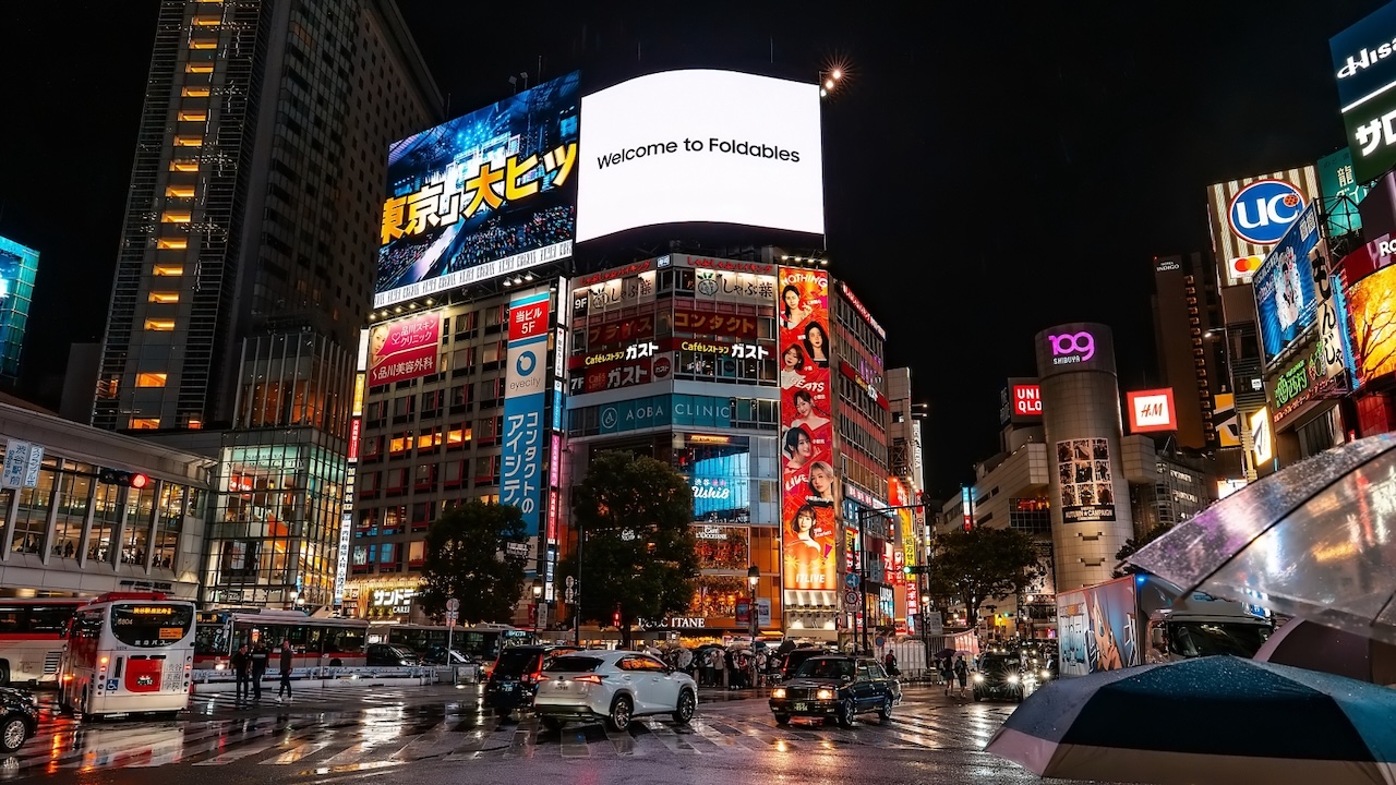 Samsung Welcome to Foldables campaign