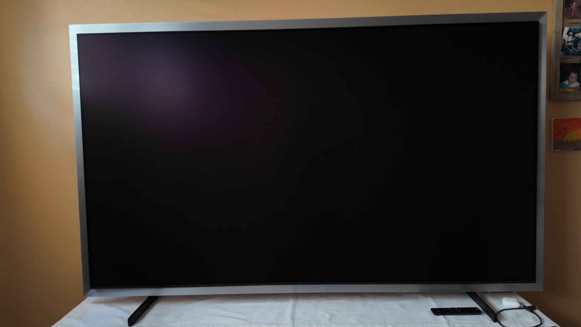 Samsung S95H OLED TV