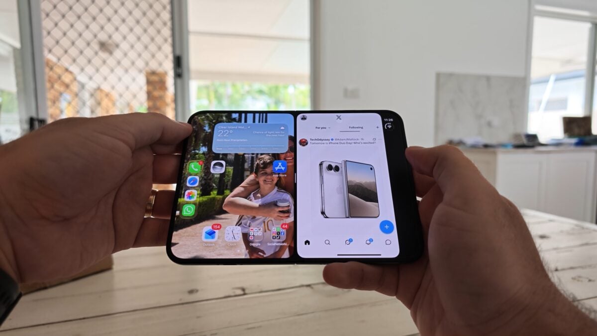 iPhone Duo split-screen multitasking